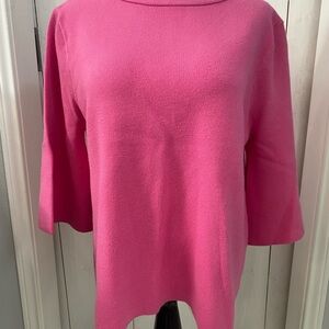 Avara NWOT  Pink Sweater